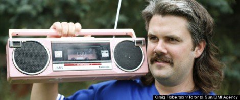 551471_r-RADIO-1986-large570