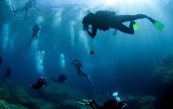 diving