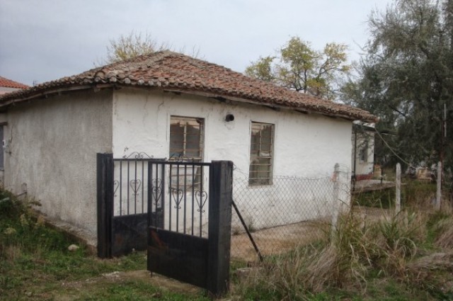 Ανεργος Ξανθη σπιτι