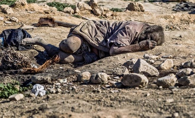 Amoo-Hadji-no-bath-for-60-years-14-HR