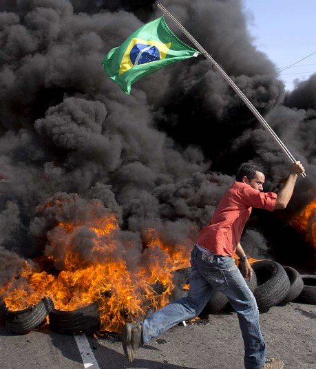 brazil-tyres_2913374k
