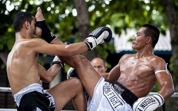 thai-face_2974486k