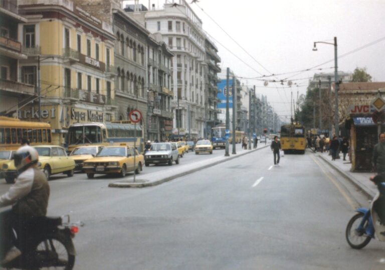 Στο 1980 επιστρέφει η αγοραστική δύναμη των κατώτατων μισθών