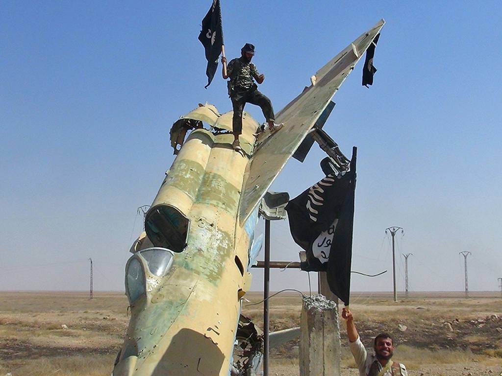 v2-islamic-state-raqqa-3-v2