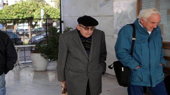 Κουμανταρέας Κουμανταρέας
