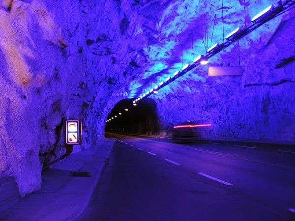 Τούνελ μήκους 25 χιλιομέτρων! perierga.gr - Τούνελ μήκους 25 χιλιομέτρων!