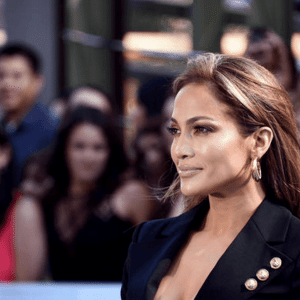 JLO11