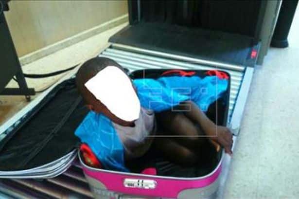 Boy-stashed-in-suitcase (1)