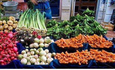 stock-photo-fresh-organic-lemon-spinach-celery-root-lettuce-beet-radish-turnip-mint-carrot-and-leek-at-66284734