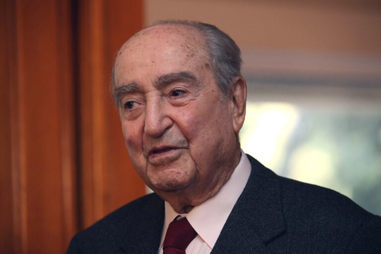 Ο Κ. Μητσοτάκης έκλεισε τα 98