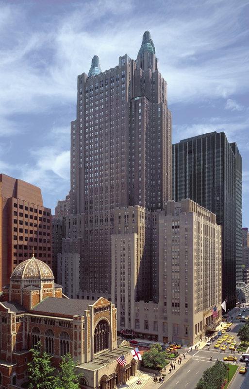 waldorf-astoria-exterior