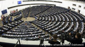 Το μπαλάκι ευθυνών μεταξύ των κρατών-μελών συνεχίζεται, κατέληξε το Ευρωπαϊκό Κοινοβούλιο