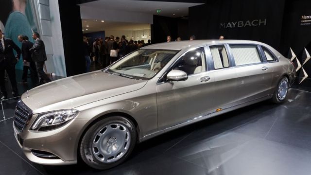 trump-Mercedes-Benz S600-640