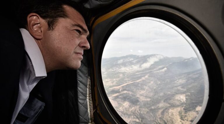 Τσίπρας ψευδόμενος για τις στάχτες στην Αττική