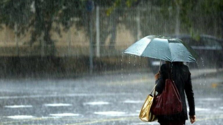 Πτώση της θερμοκρασίας και βροχές από αύριο