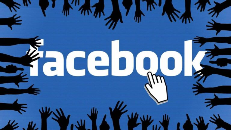 Έπεσαν Facebook και Instagram
