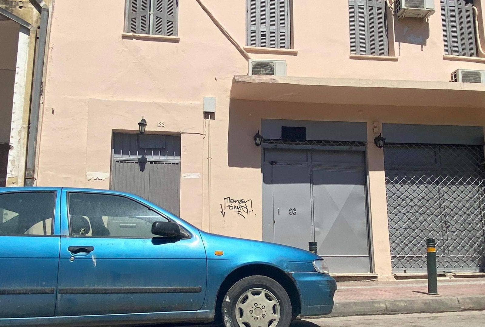 Ανοιχτός ο οίκος ανοχής παρά το σφράγισμα