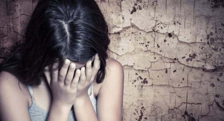 Πάτρα: Συνελήφθη ηλικιωμένος για παρενόχληση 13χρονης – Την πλησίασε και άρχισε να την χαϊδεύει!