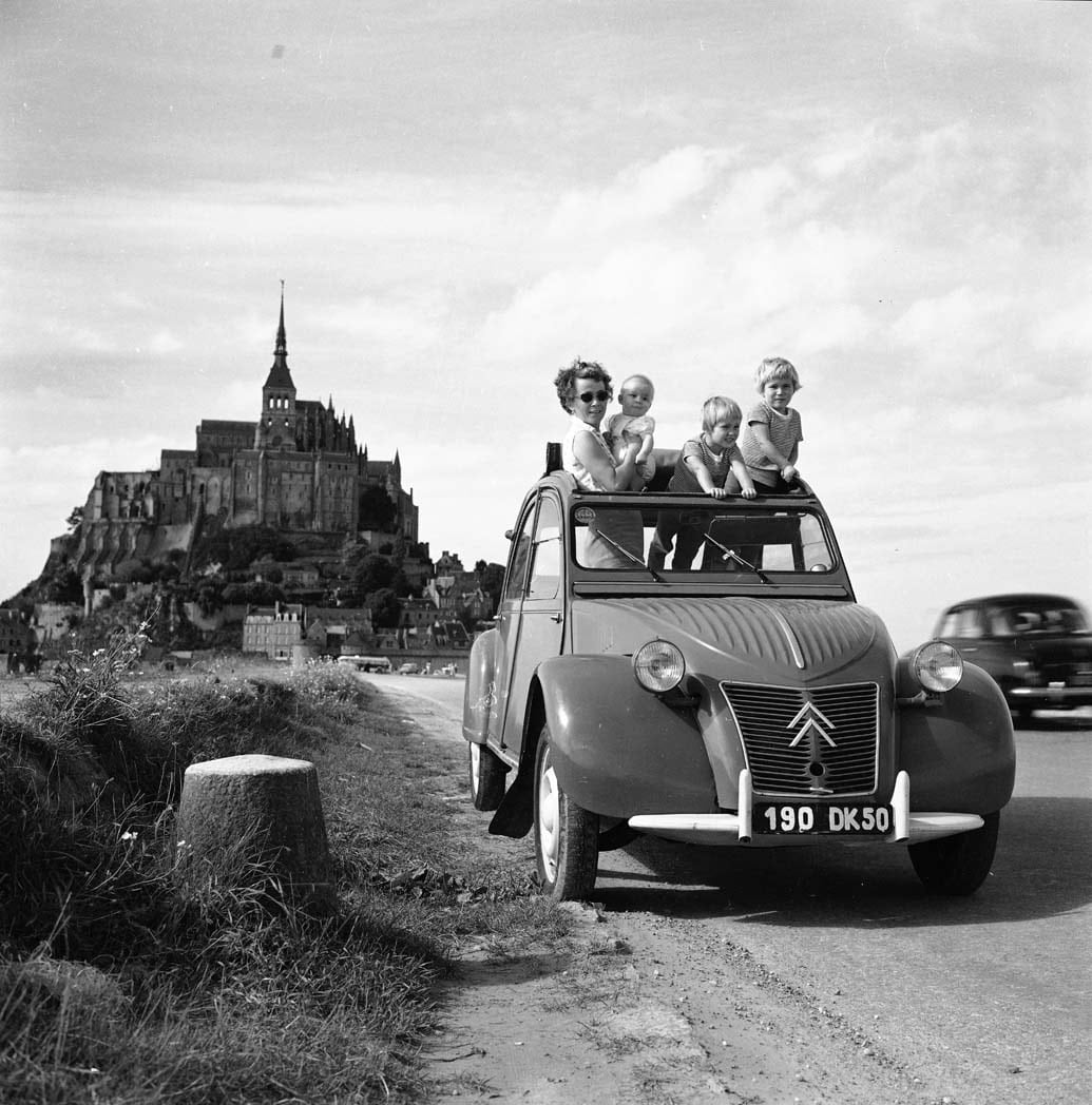 2 CV 