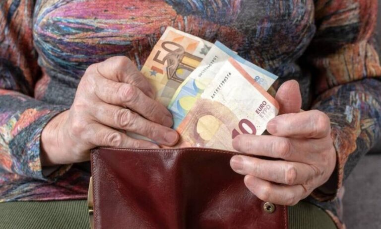 Συντάξεις Μαΐου: Οι τελικές ημερομηνίες πληρωμής των συνταξιούχων