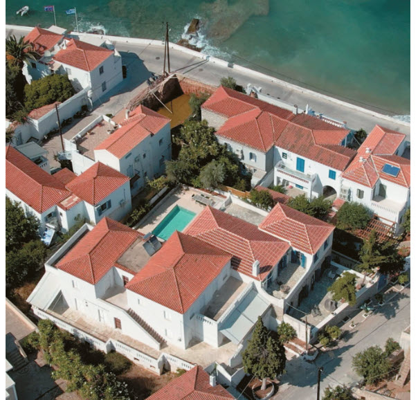 πισίνας