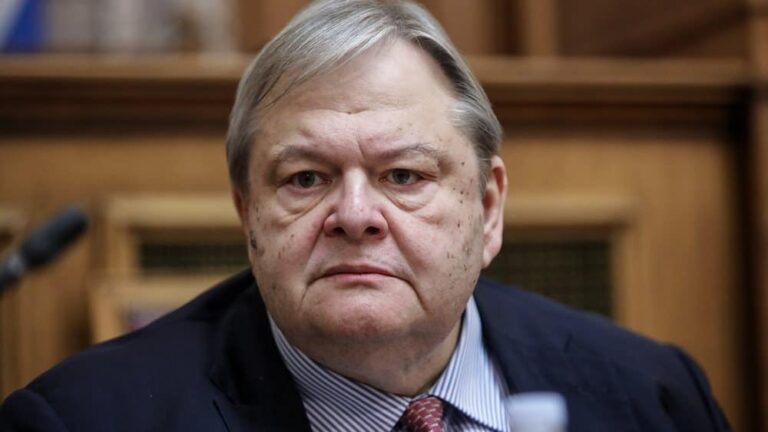 Ευ. Βενιζέλος: Το δημόσιο πανεπιστήμιο του μέλλοντος πρέπει να είναι ευέλικτο, ικανό και πλήρως αυτοδιοικούμενο