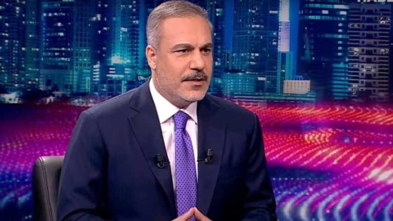 Η Άγκυρα κατηγορεί τη Δύση για παράταση του  πολέμου στην Ουκρανία